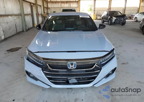 2022 Honda Accord Hybrid Sport z USA, uszkodzony, nr VIN 1HGCV3F29NA016239